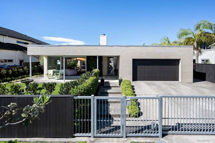 38 Pine Harbour Parade Beachlands_9