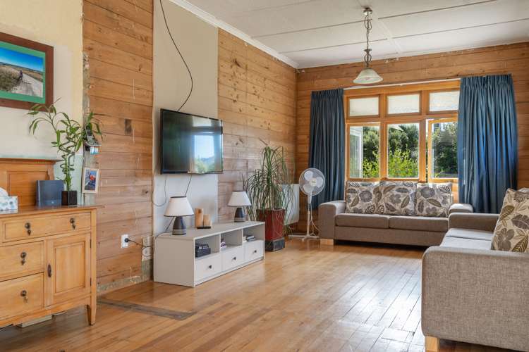 27 Matahiwi Road Matahiwi_2