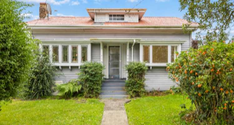 1 Whitworth Road_0