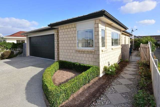 44 Hatton Road Orewa_4