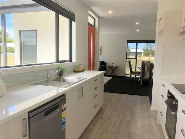 9/4 Bibby Street Waipawa_2