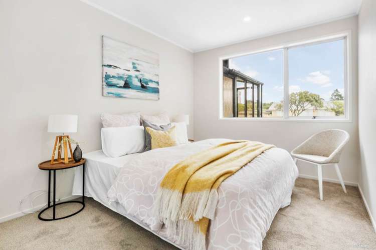 2 Sabot Place Massey_10