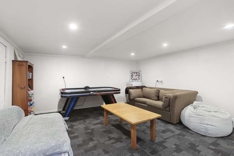 234 Godley Road Titirangi_14