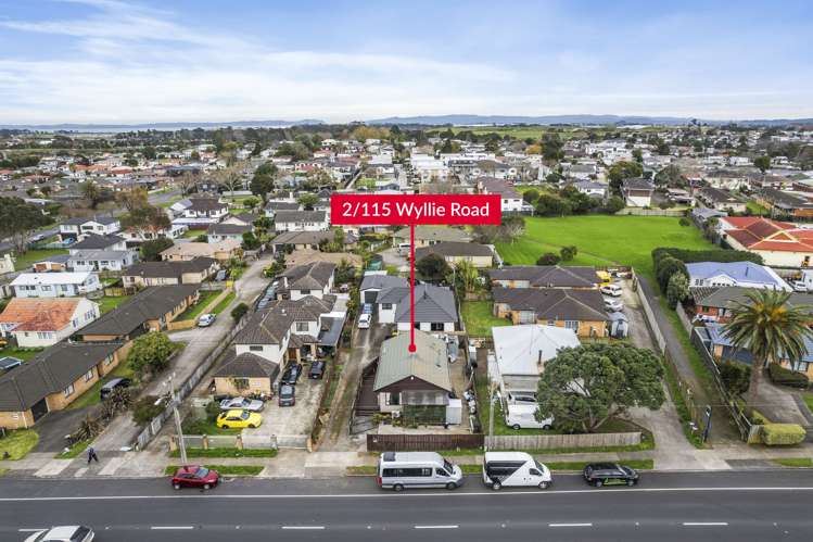 2/115 Wyllie Road Papatoetoe_12