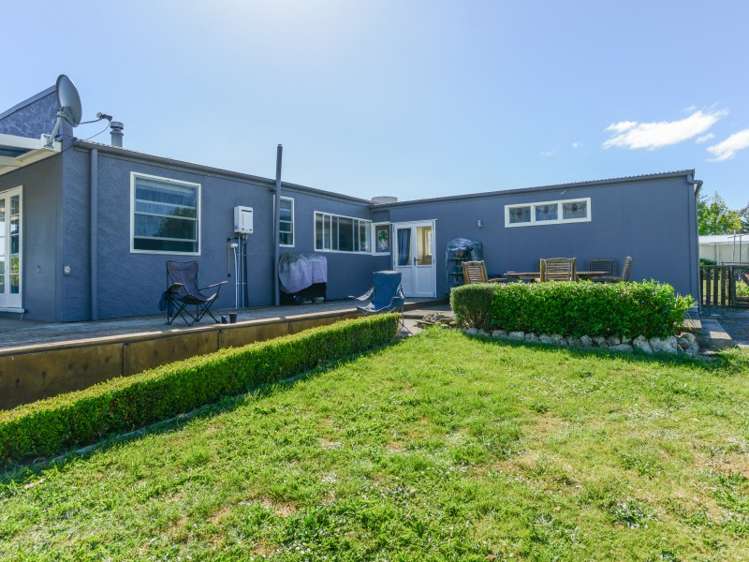 6 Kenderdine Road Elsthorpe_22