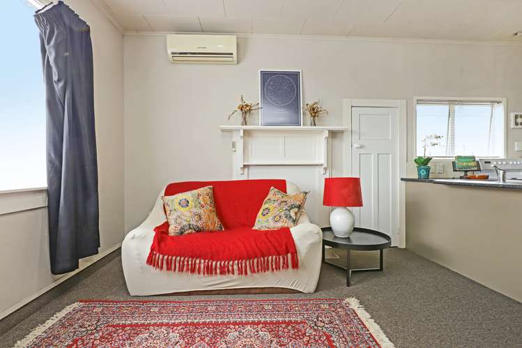 1/705 Heretaunga Street East Parkvale_2