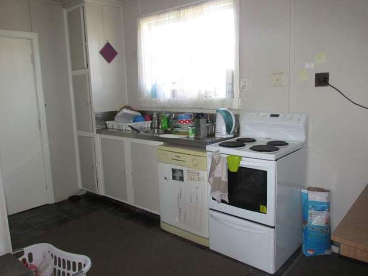 6 Conlon Street Reefton_7