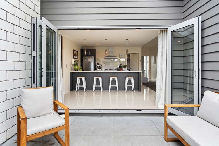 48 West Thompson Street Leamington_28