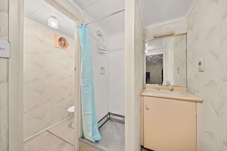 5 Kitchener Street Lansdowne_17