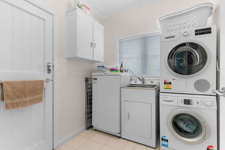 13 View Street Maungaturoto_11