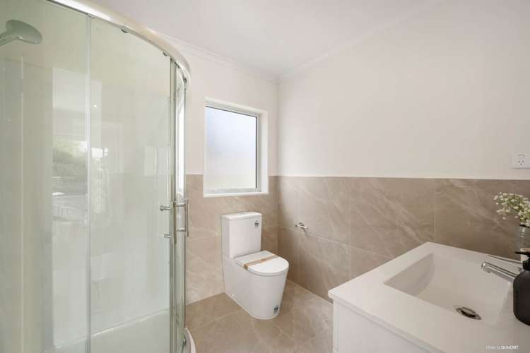 5 Pikareka Lane Pakuranga_10