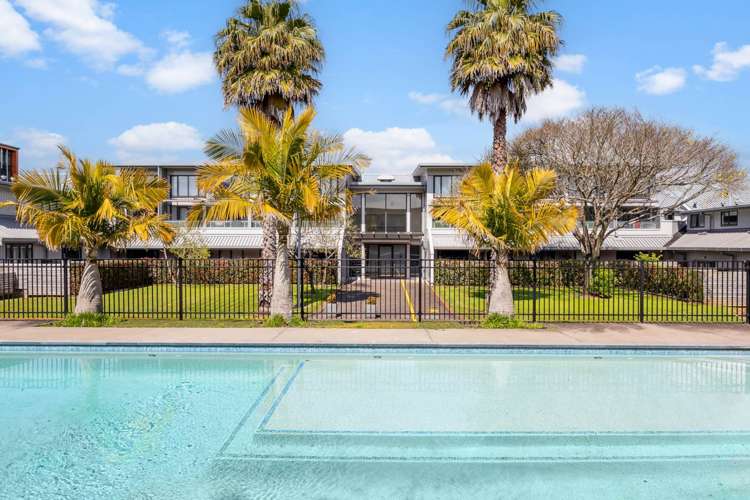 20C/30 Westward Ho Glen Eden_10