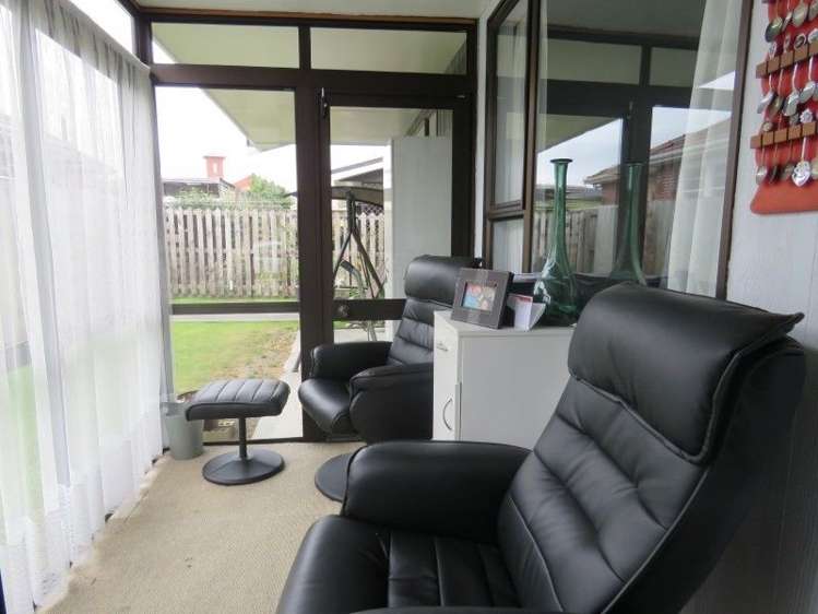 1/61 Short Street Ashburton_9