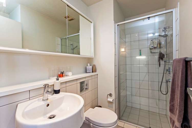 16f/16 Gore Street Auckland Central_5