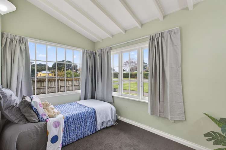 17A Carey Street Waitara_18
