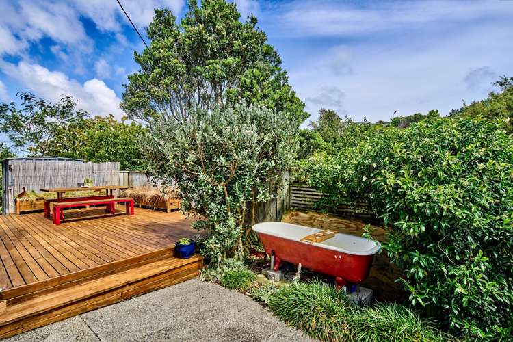 35 Lincoln Avenue Tawa_2