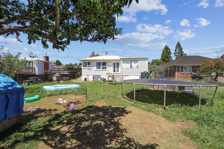 24 Ranui Avenue Ranui_11