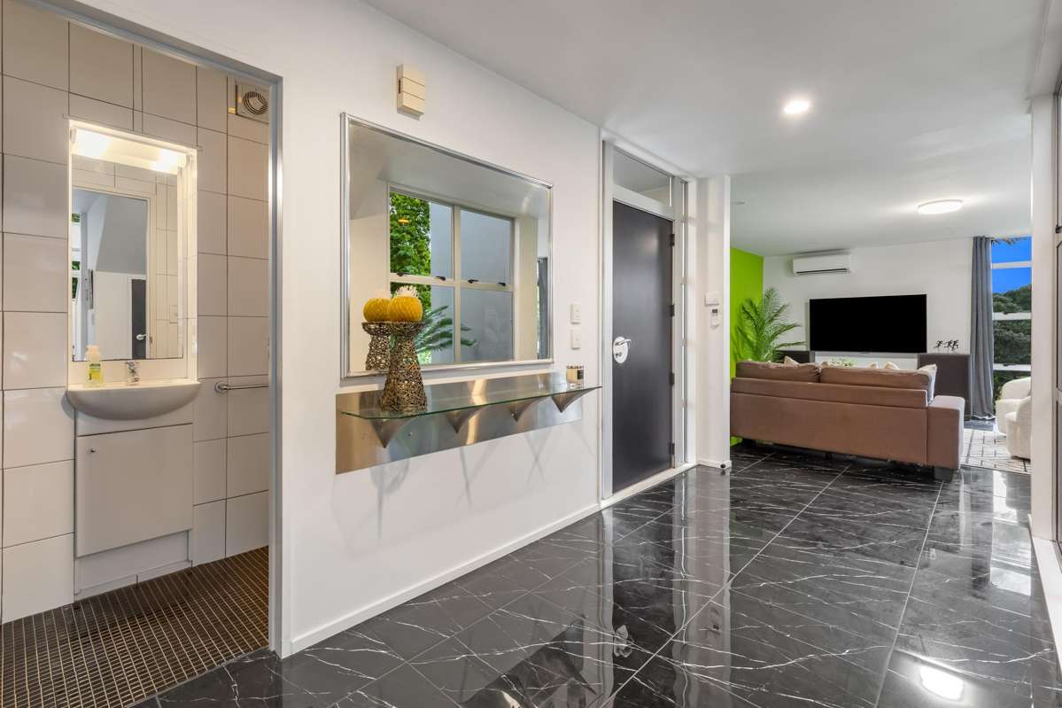 2/35 Huron Street_1