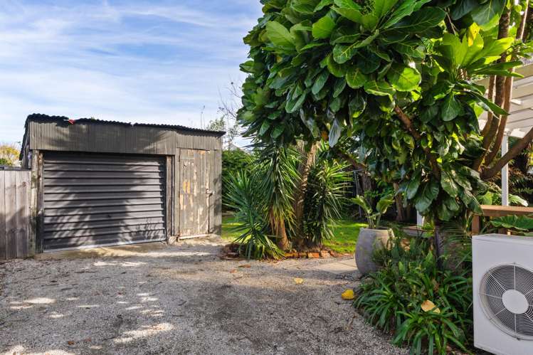 14 Root Street Gisborne_20
