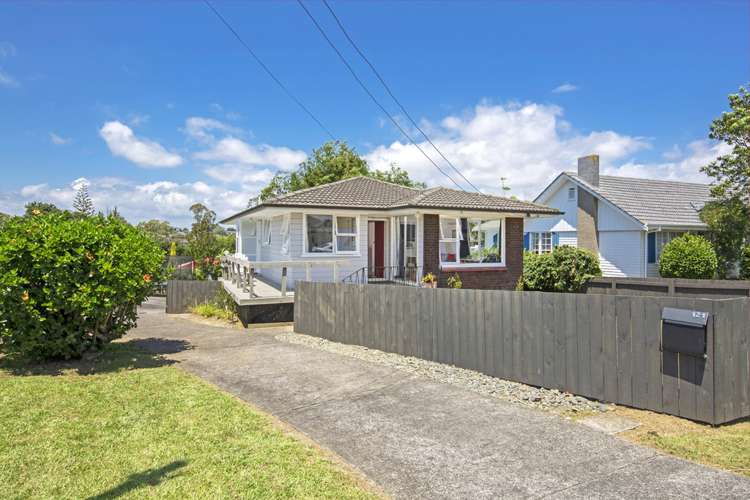 121 Hutchinsons Road Bucklands Beach_13