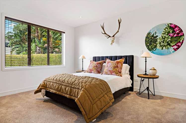 32 Bassett Road Remuera_26