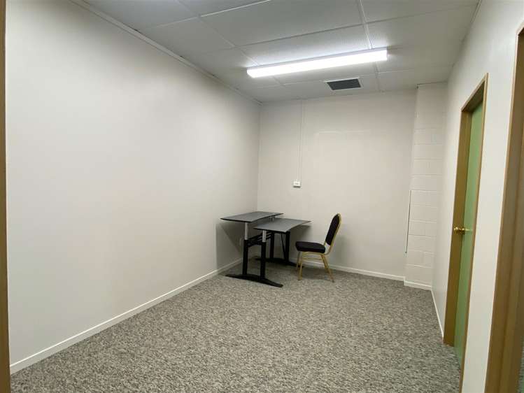 GF 28 Liverpool Street Hamilton Central_4