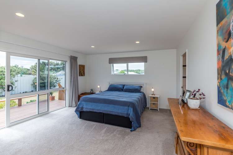 44 Hunia Terrace Himatangi Beach_7