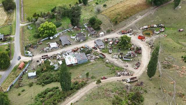 237 Waireka Road Papaiti_4