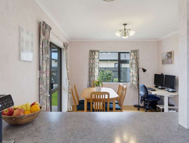 67 and 67A Rhodes Drive Kelvin Grove_9