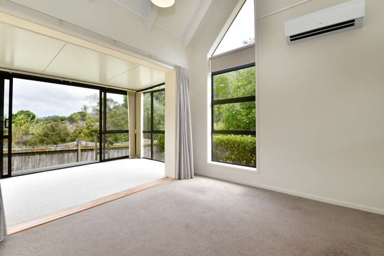 8 Bellbird Place Orewa_6