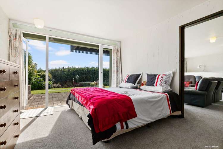 8 Alderton Place Papakura_8