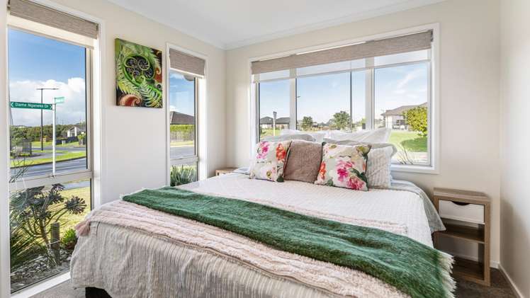 2 Okohaka Avenue Glenbrook_7