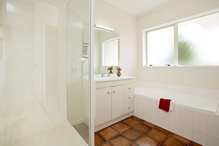 16 Ambleside Drive Northpark_17