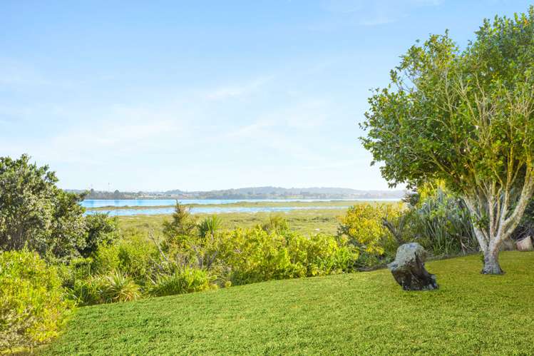 28 Dawnhaven Drive Te Atatu Peninsula_25