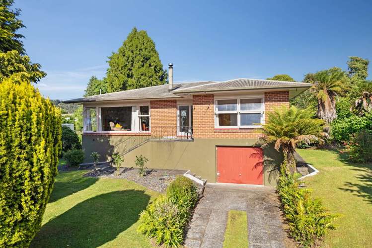 116 Golf Road Taumarunui_24
