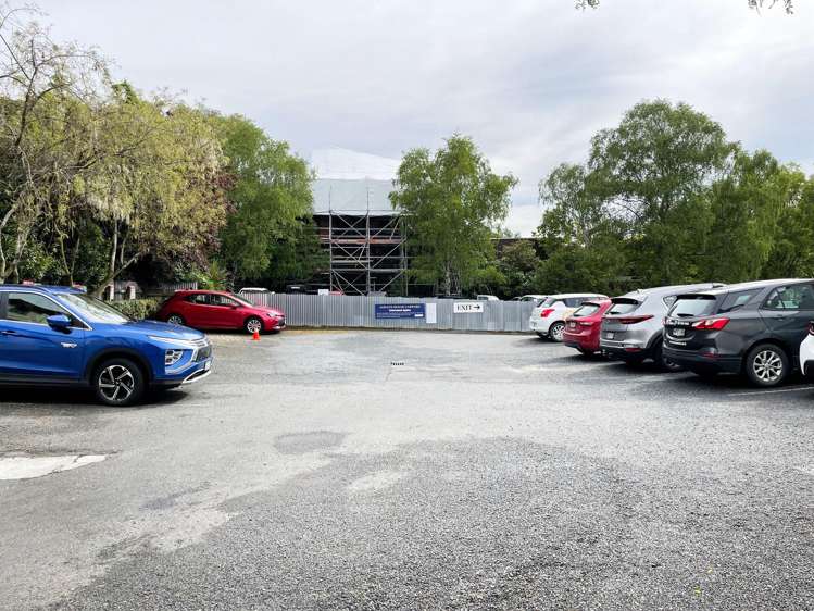 J/27-29 Albany Street North Dunedin_13