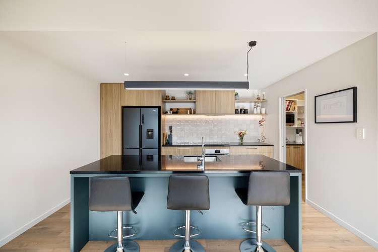 13 Russ Drive Lincoln_10