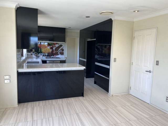 16 Fremantle Place Pakuranga Heights_2