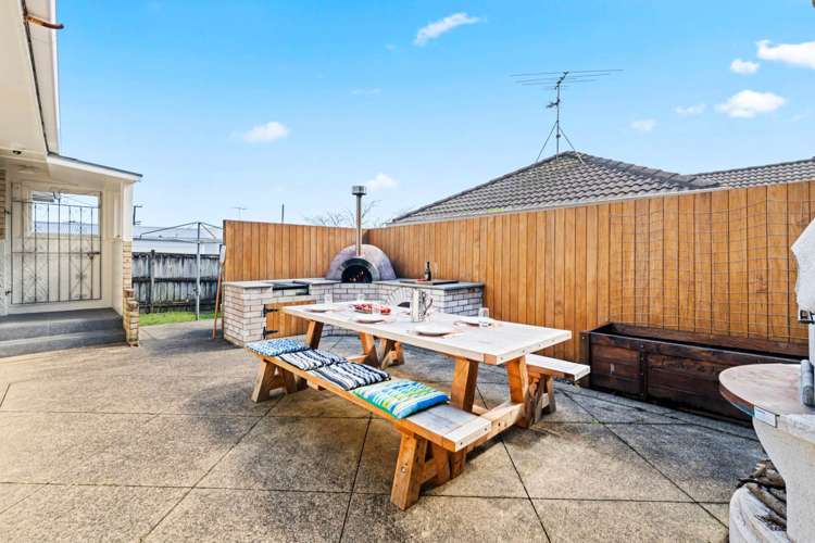 25 Youngs Road Papakura_4