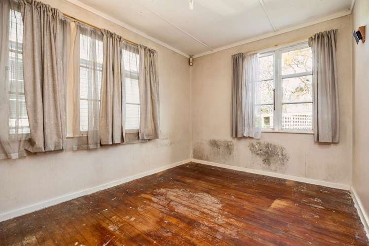 9 Dunkirk Terrace Mount Albert_10