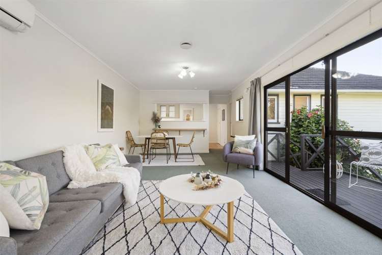 67 Mcleod Road Te Atatu South_20