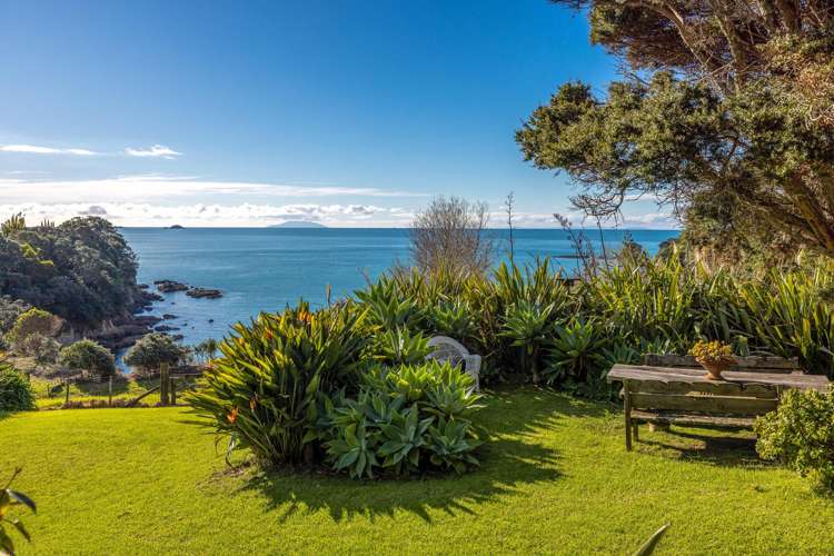 54 Korora Road Oneroa_14