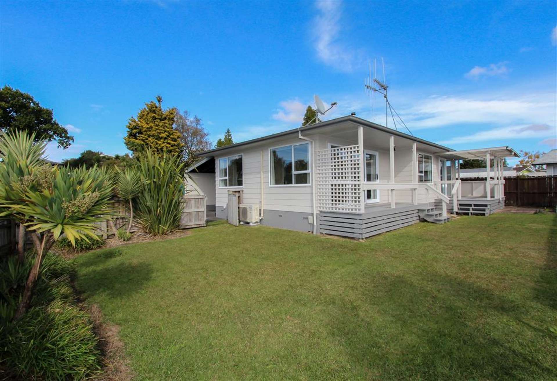 2 Norfolk Place 1136_0