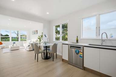 11 Alexander Crescent_2