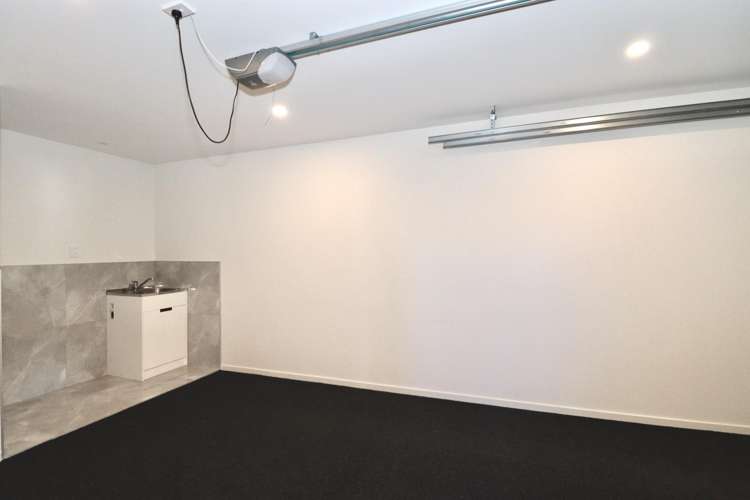 7D Pinehurst Place 1824_11