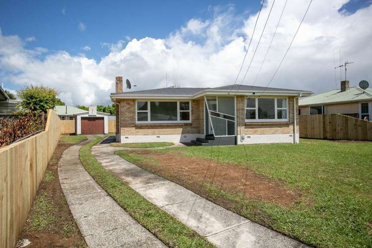 3 Defoe Avenue Hillcrest_13