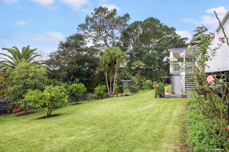 23 Hatfield Heights Hatfields Beach_14