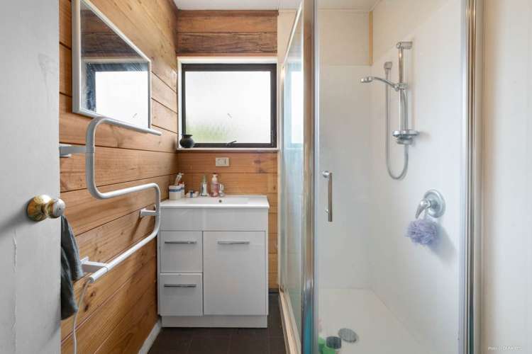 36 Saint Annes Crescent Wattle Downs_11