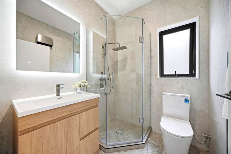 Lot 4/584 Beach Road Rothesay Bay_14