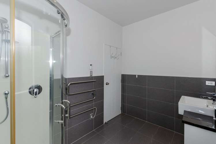 65 Lake Panorama Drive Henderson_10